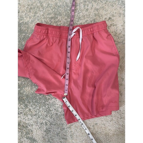 HUK Performance Coral Size Medium Fishing Swim Trunks Pink Drawstring 5" Inseam - Picture 5 of 10